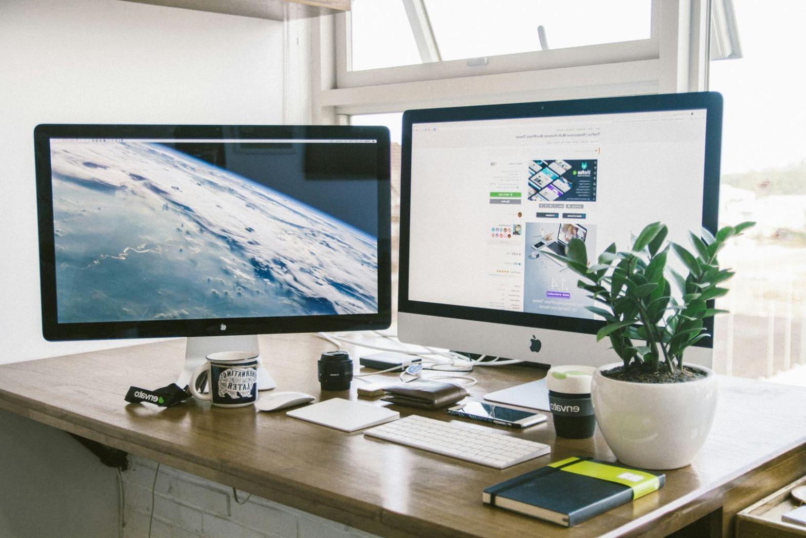 Smartphone montrant l'application mobile quirelthana pour scanner les reçus