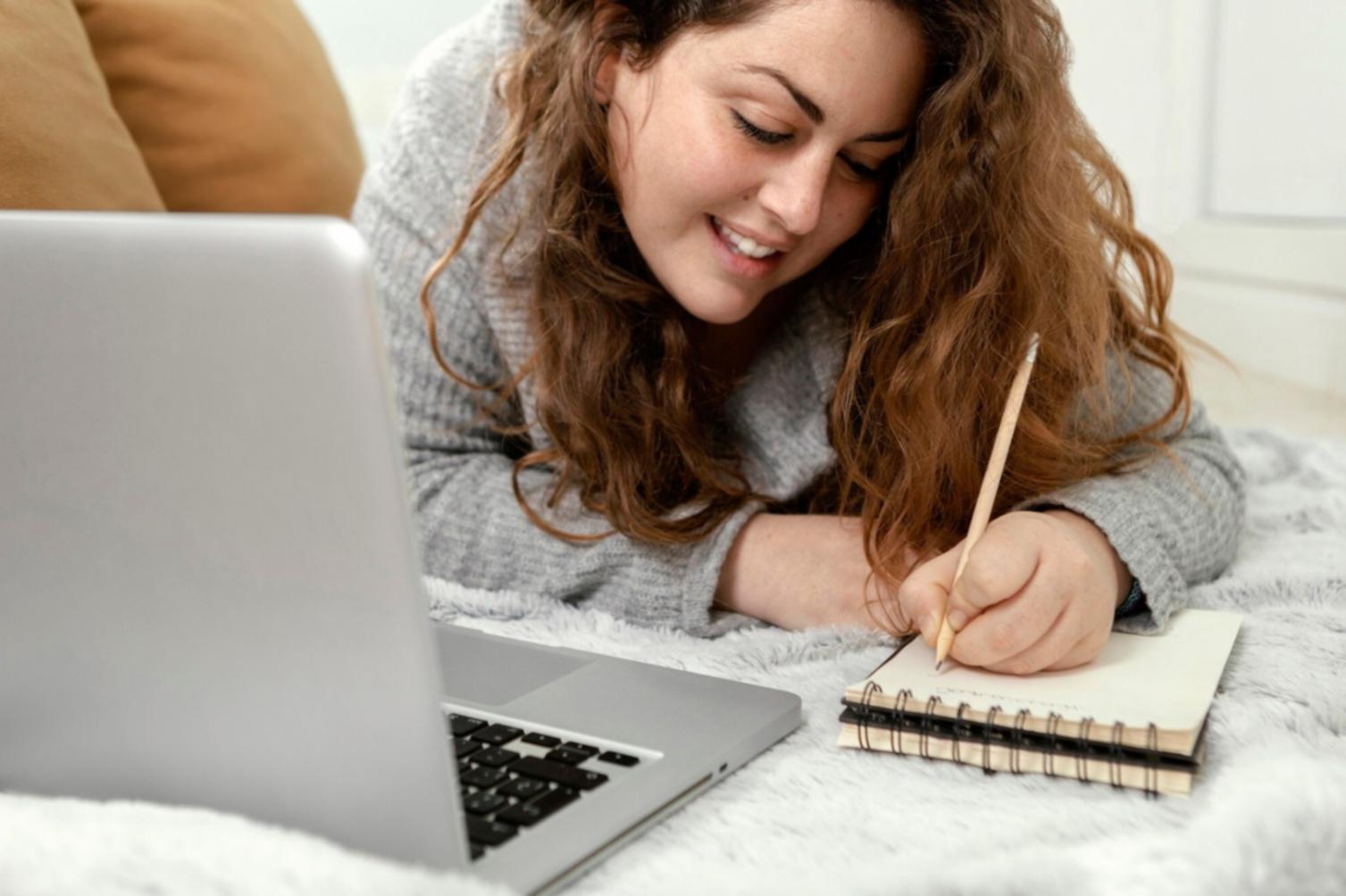 Interface utilisateur de l'application quirelthana montrant le tableau de bord des dépenses